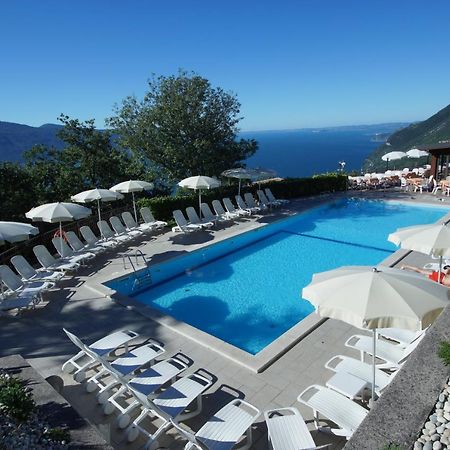 Hotel Residence La Rotonda Tignale Esterno foto