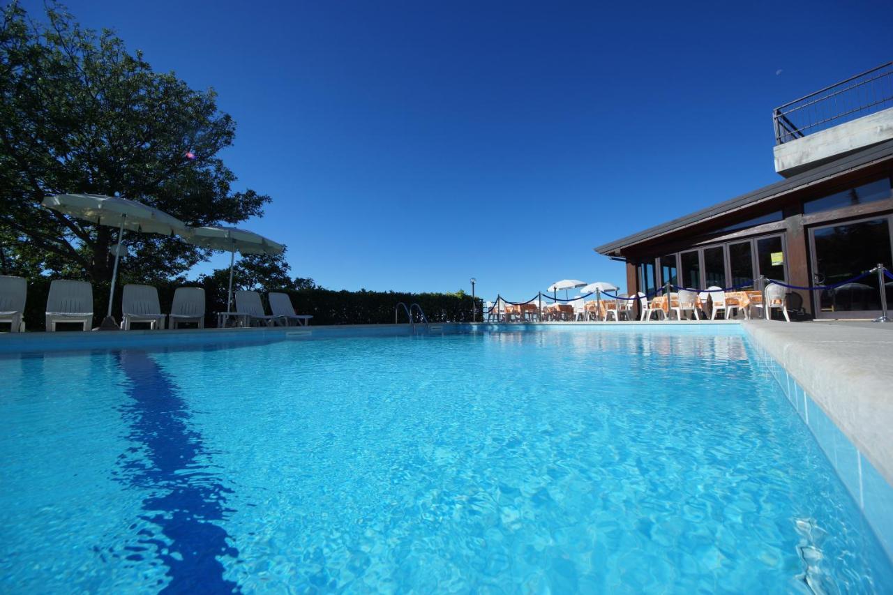Hotel Residence La Rotonda Tignale Esterno foto