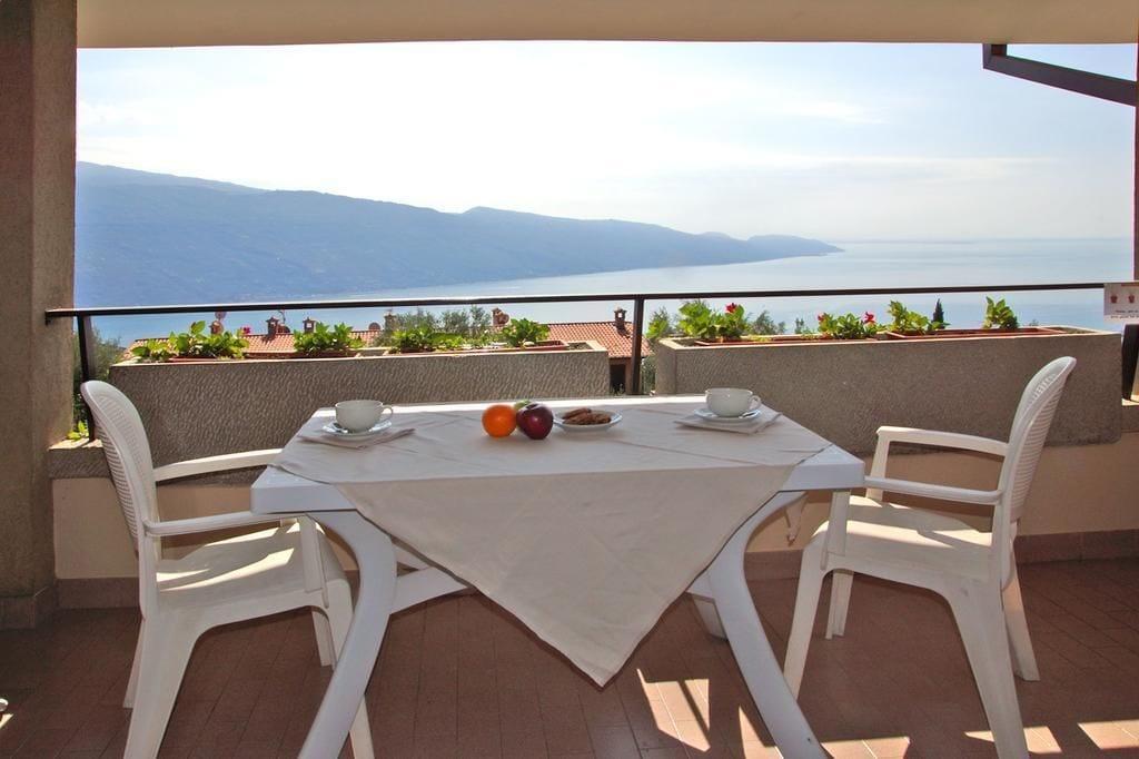 Hotel Residence La Rotonda Tignale Esterno foto