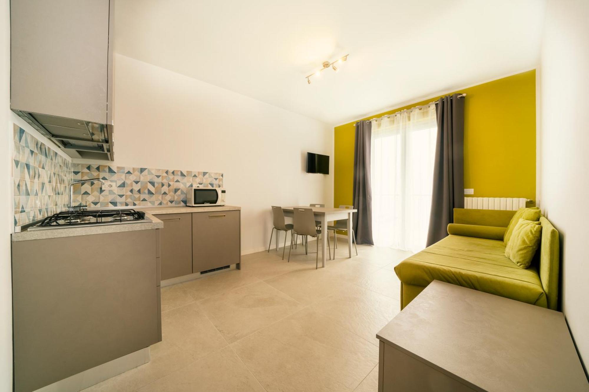 Hotel Residence La Rotonda Tignale Esterno foto
