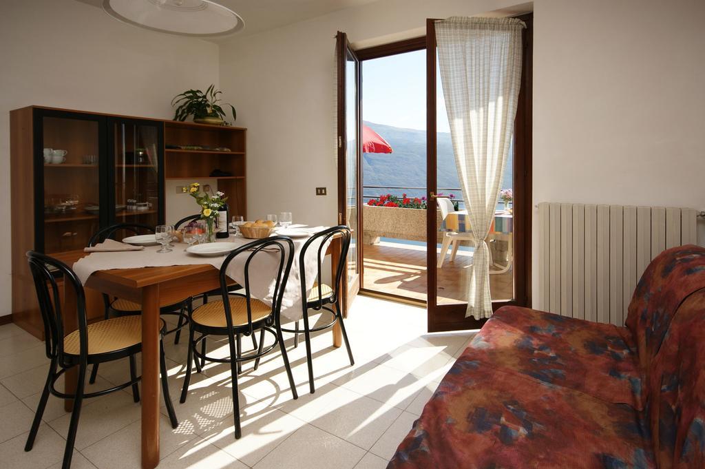 Hotel Residence La Rotonda Tignale Camera foto