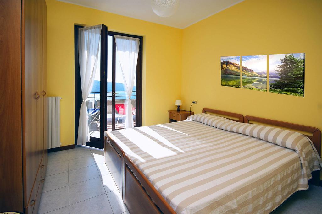 Hotel Residence La Rotonda Tignale Esterno foto